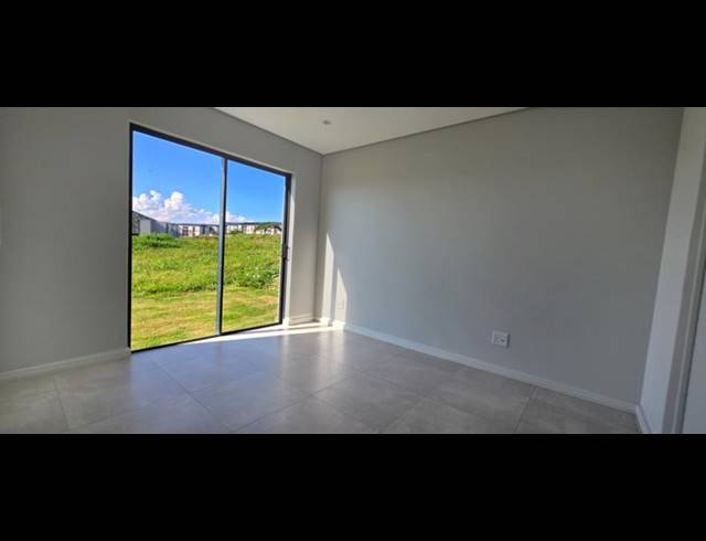 3 BEDROOM TOWNHOUSE FOR SALE IN HAYFIELDS